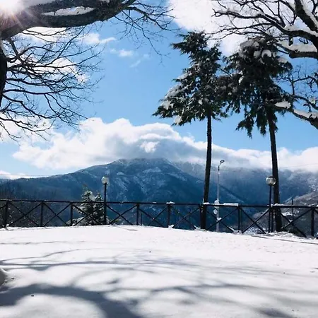 Ambrosiahostel بيت شباب *