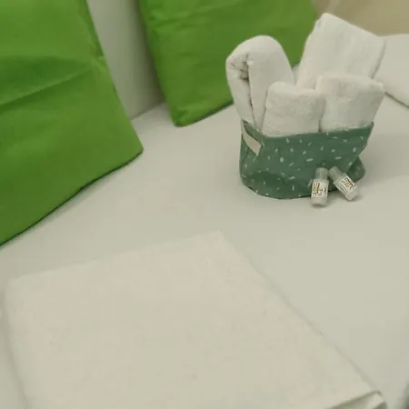 بيت شباب Ambrosiahostel Alessandria del Carretto