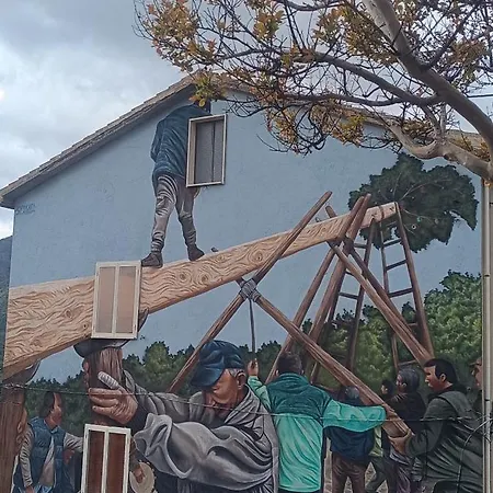 Ambrosiahostel بيت شباب *