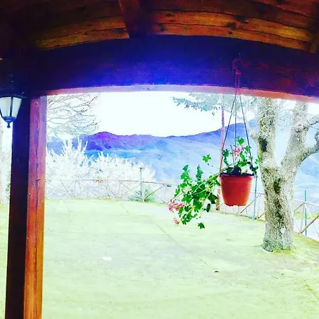 호스텔 Ambrosiahostel Alessandria del Carretto