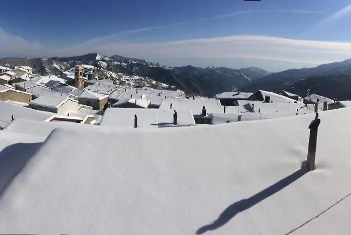 Ambrosiahostel Auberge de jeunesse *